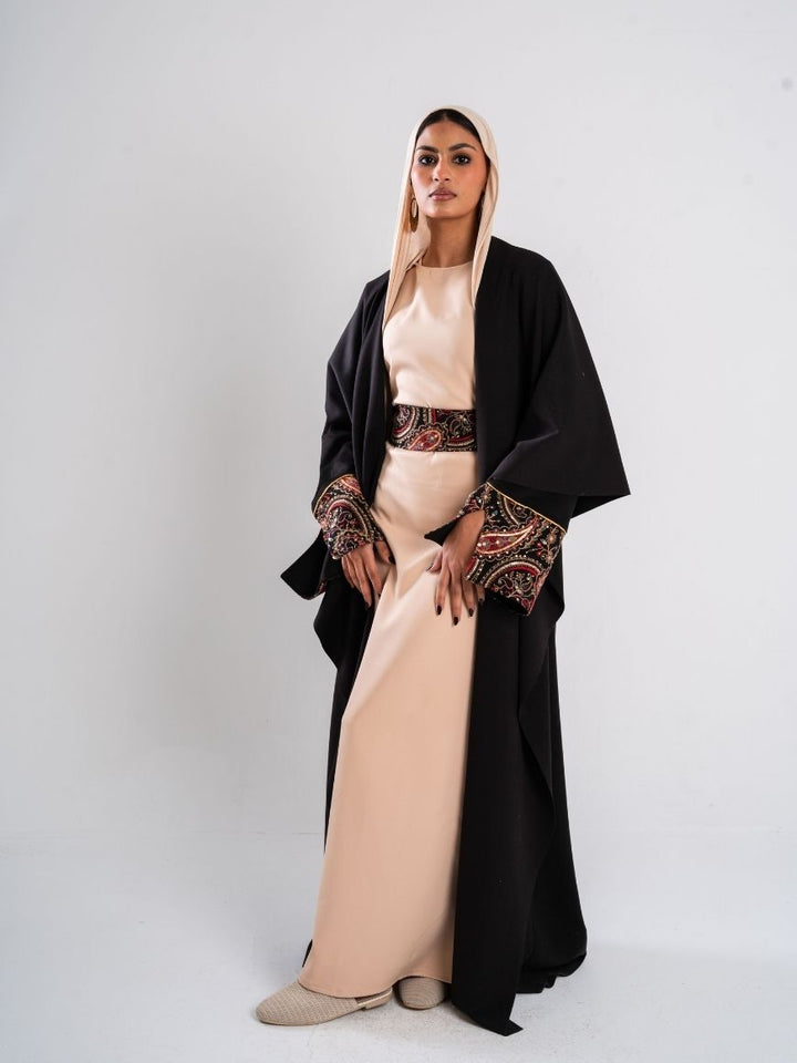 Thuraya Kaftan