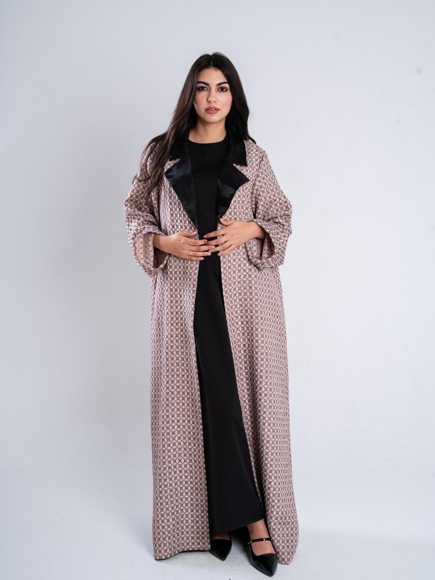 Qamar kaftan