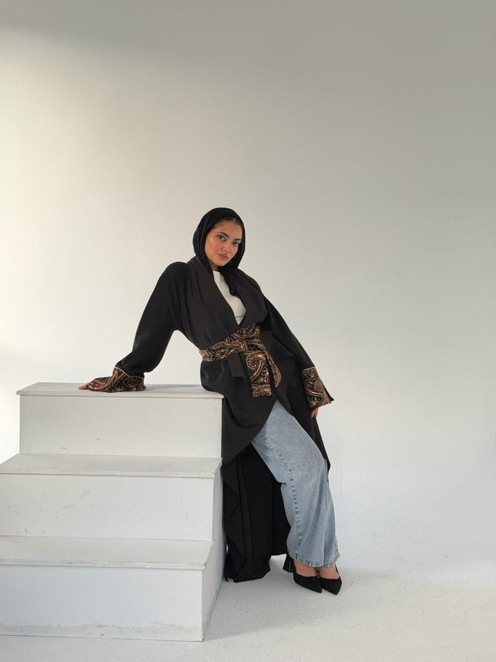 Thuraya Kaftan
