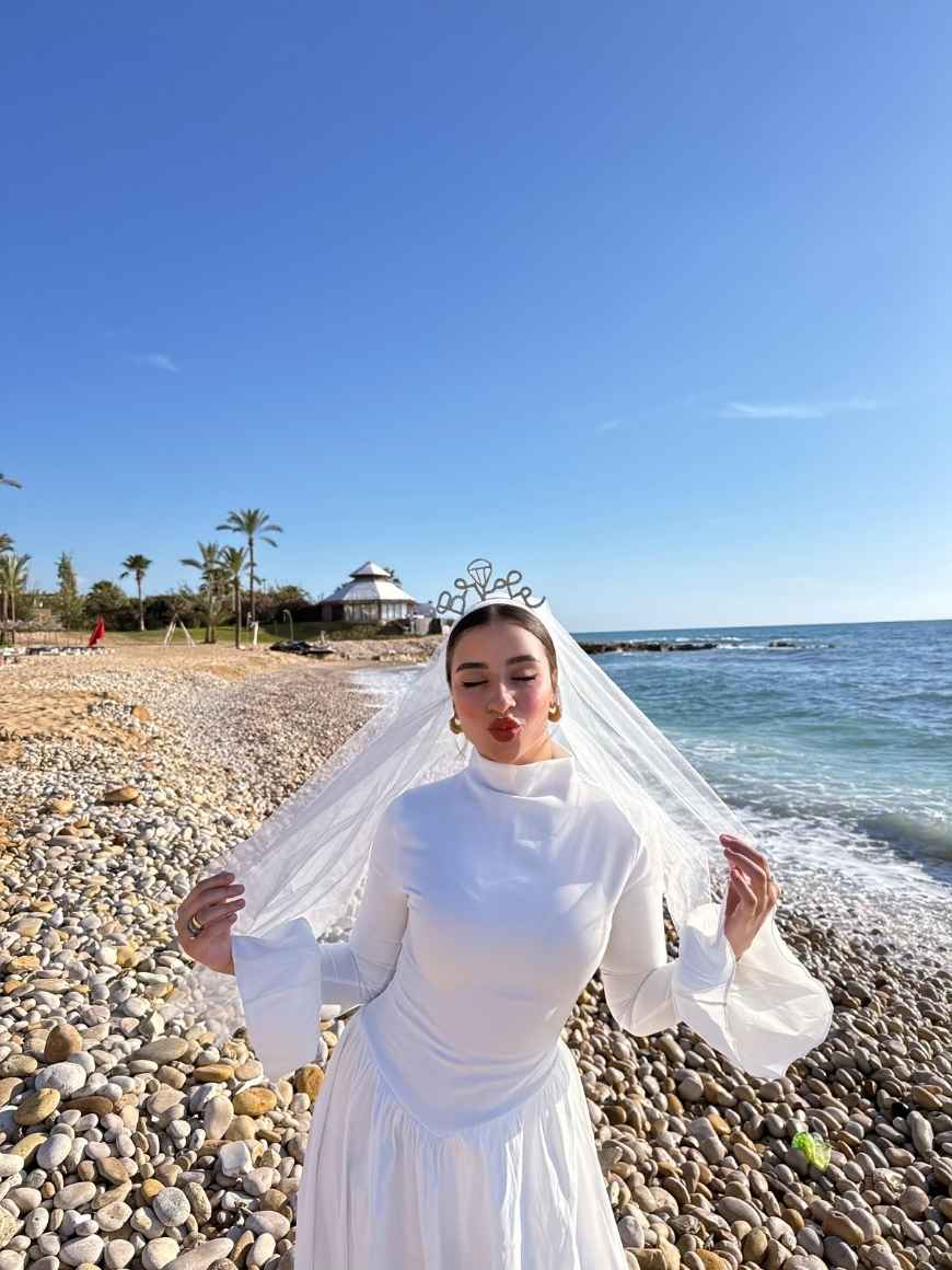 CLOUDY DRESS