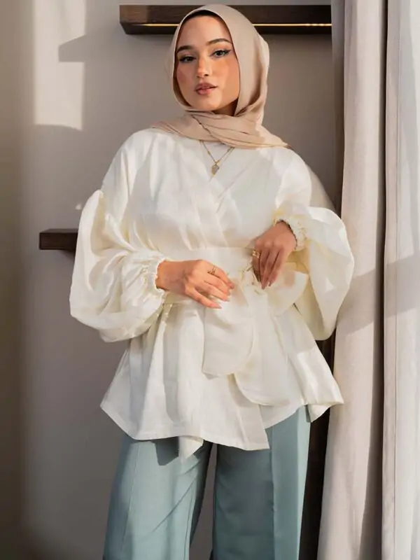 VIOLA BLOUSE